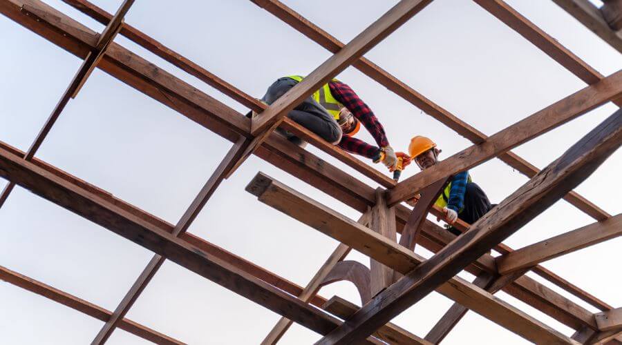 Expert new roof installation services in Wyandotte, MI